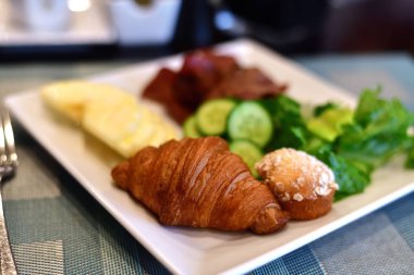 Kahvaltı için Resort All Inclusive program kavramı