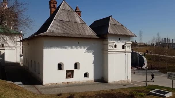 Moskau, Russland - 14. April. 2018. Museum des alten englischen Hofes. — Stockvideo