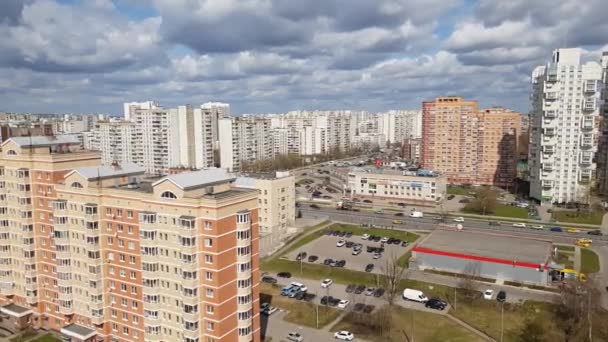 Moskva, Ryssland - 29 April. 2018. allmän översikt över Zelenograd administrativa distrikt — Stockvideo