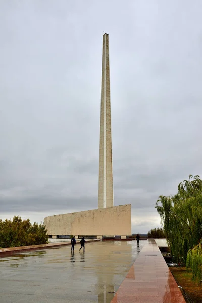 Volgograd, Rusland - 01 November. 2016. memorial stele herinnering aan de slachtoffers in de Tweede Wereldoorlog — Stockfoto