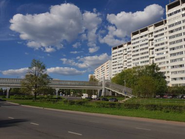 Moskova, Rusya - 08 Mayıs. 2018. Zelenograd sokakta Sosnovaya