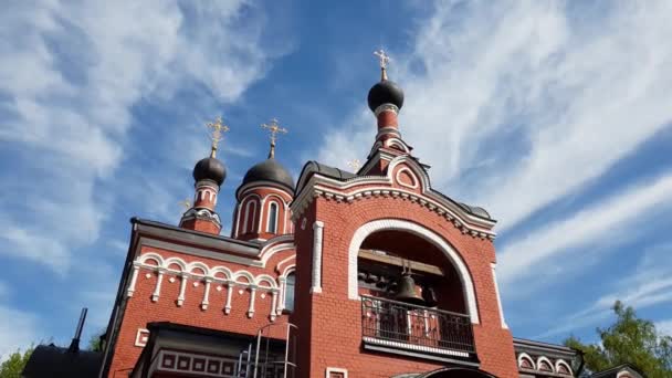 Trinity temple in Skhodnya, Russia — Stock Video