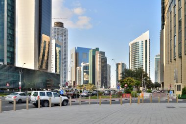 Doha, Katar - 21 Kasım. 2019. Bir Konferans Merkezi Hizmet Caddesi