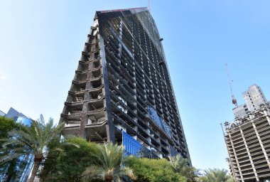 Doha, Katar - 29 numara. 2019. Batı Körfezi 'nde gökdelen şantiyesi