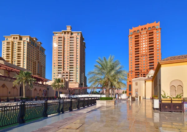 Doha, Katar - 23 Kasım. 2019. İnci Adası 'ndaki Porto Arabistan' da Marsa Kanalı