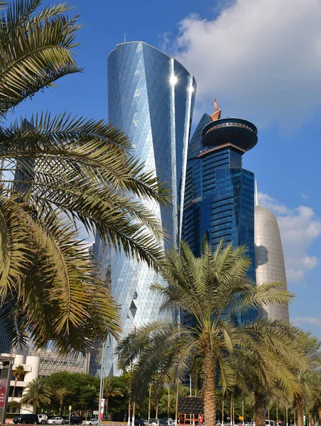 Doha, Qatar - Nov 24. 2019. Al Bidda Tower and a World Trade Center on sky background — Stock Photo, Image