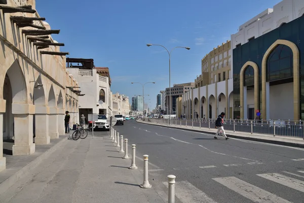Doha, Qatar - Nov 21. 2019. Ali Bin Abdullah Street — Foto de Stock