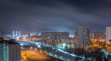 Moskova, Rusya 'nın Zelenograd bölgesinde güzel bir gece manzarası.