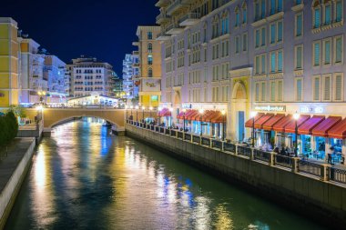 Doha, Katar - 22 numara. 2019. İnci Adası 'ndaki Bölge Qanat Quartier' ı