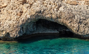 Kireçtaşı kıyı şeridi, Kıbrıs adası