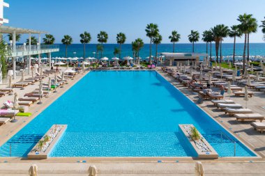 Protaras, Kıbrıs - 12 Ekim. 2019. Constantinos The Great Beach Oteli