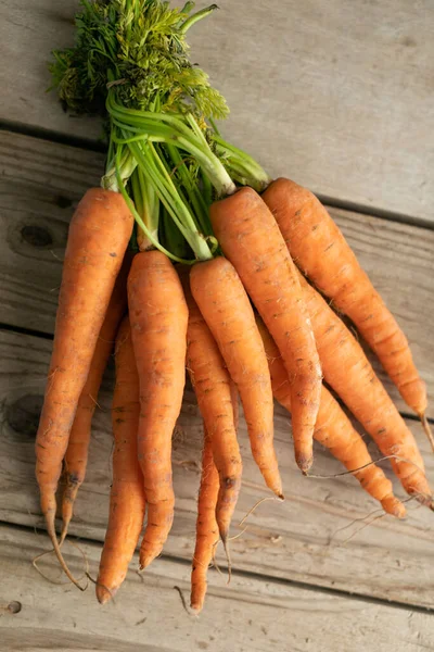 Bunch Carrots Wooden Background — Stock Photo, Image