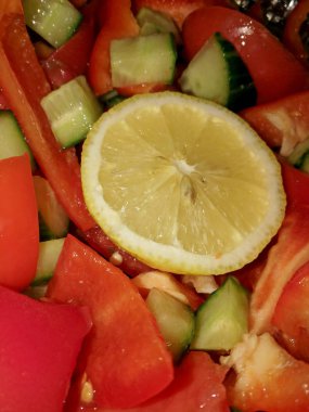 çok lezzetli bir salata