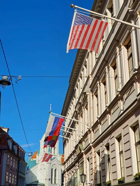 Flags Front Old Building — Stock Photo, Image