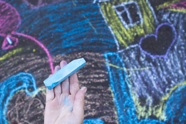 Okul çocuk çizimleri tebeşir