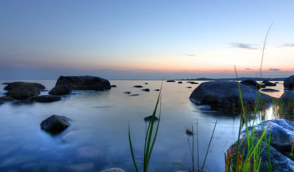 Sommar hav solnedgång i Sverige — Stockfoto