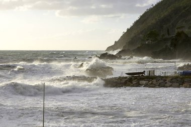 levanto büyük fırtınada