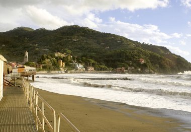 levanto büyük fırtınada