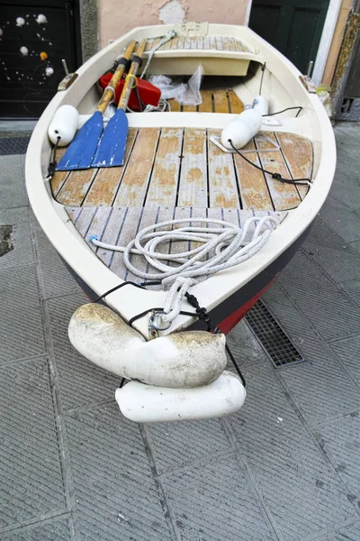 Dettaglio di una barca n villaggio di manarola — Foto Stock