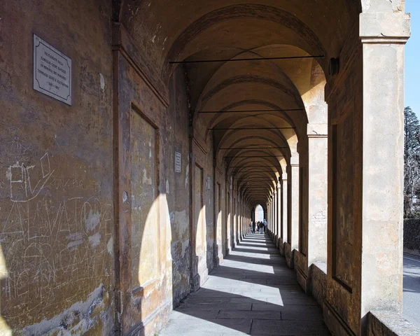 Colonnato del Santuario di San Luca a Bologna — Foto Stock