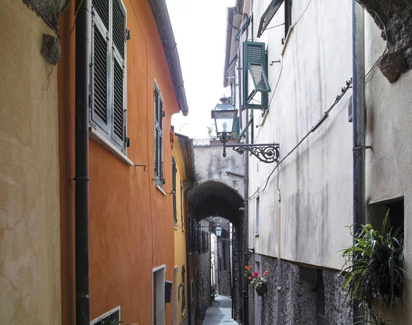Trebbiano egy nagyon szép középkori falu — Stock Fotó