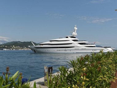 Lüks Yat bir Harbour