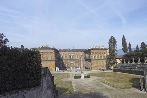 Blick auf den Palazzo Pitti — Stockfoto