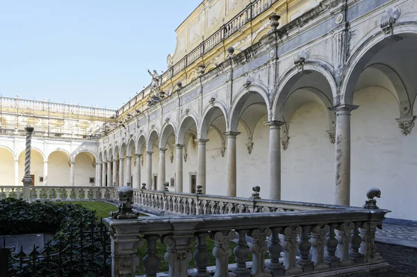 Iglesia de la certosa en nápoles —  Fotos de Stock