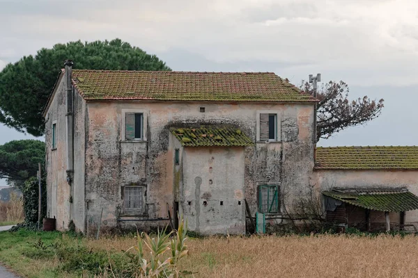 ルニの農場はラ スペツィアの近くの美しい場所 — ストック写真