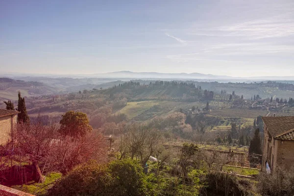 Muy bonita vista del prado de Toscana —  Fotos de Stock