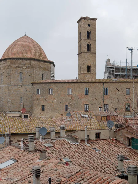 Sehr schöne Aussicht auf Volterra — Stockfoto