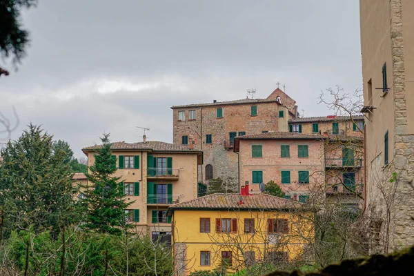 Très belle vue sur Volterra — Photo