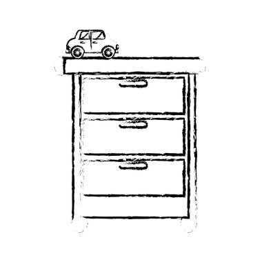 Oyuncak komodinin üzerinde