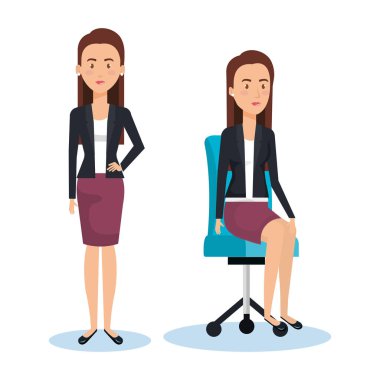 ofis koltuğu ve stand üzerinde poz iş kadınları