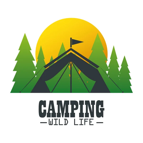 Camping logotipo aventura ao ar livre — Vetor de Stock