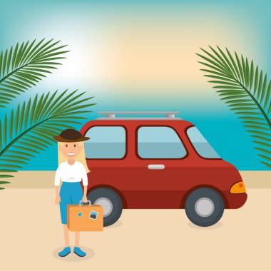 plaj yaz tatillerini genç kadın