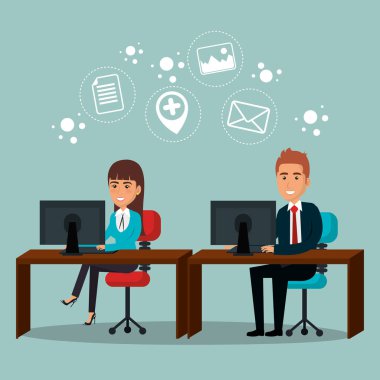 e-posta pazarlama simgeleri ile ofiste iş adamları