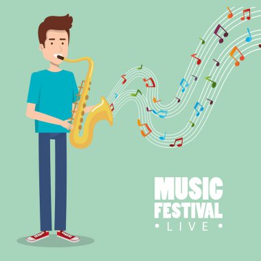 saksafon oynamaya adamla canlı müzik festivali