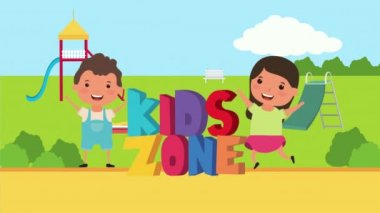 Parkta çocuklarla küçük bir grup.