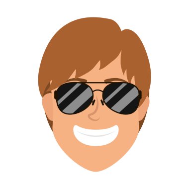 Güneş gözlüklü genç adam.