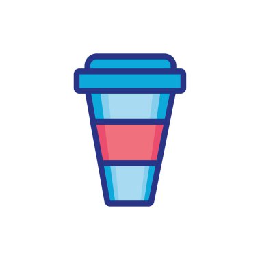 Plastik kabın içinde izole edilmiş kahve içeceği