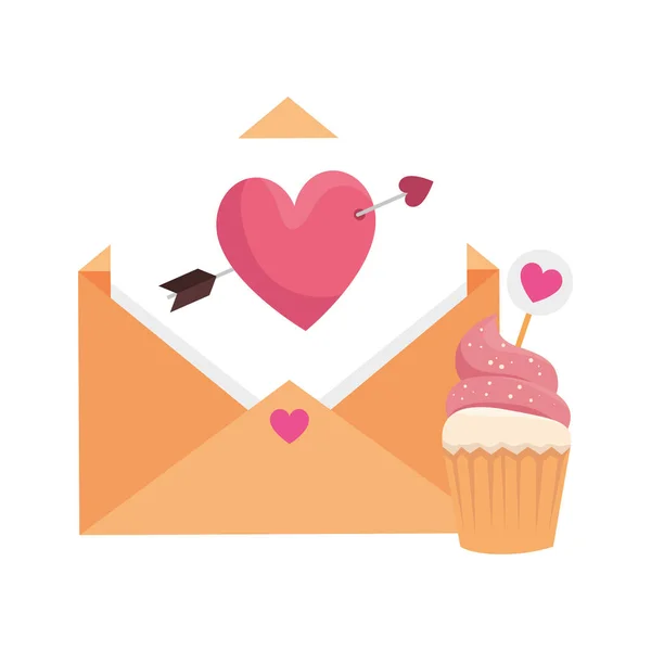 Envelope with heart and cupcake — 스톡 벡터