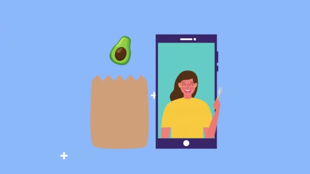 Здоровое питание в бумажном пакете с женщиной и смартфоном — стоковое видео