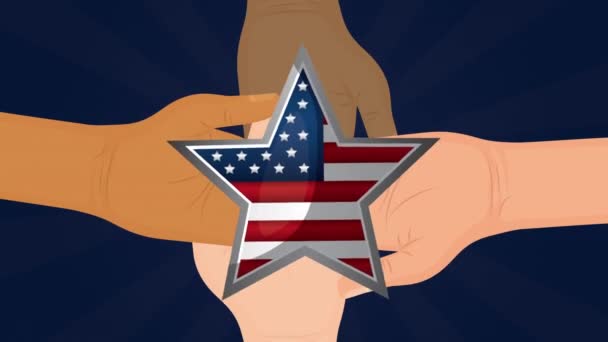 Ludzi ręce podnosząc Stany Zjednoczone Ameryki flagi w gwiazdę — Wideo stockowe