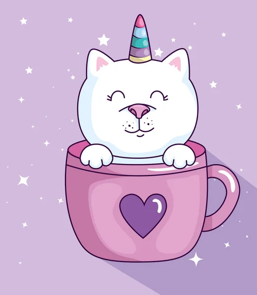 Słodkie kot jednorożec fantasy w filiżanka ikona — Wektor stockowy