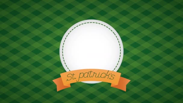 День святого Патрика анимированная карта с эльфийской шляпой и флагом Ирландии — стоковое видео