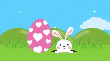 Kampta tavşan ve yumurta resmi olan mutlu paskalya animasyon kartları.