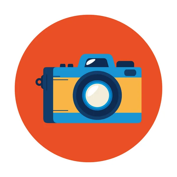 Camera photographic in frame circular isolated icon — Stock Vector