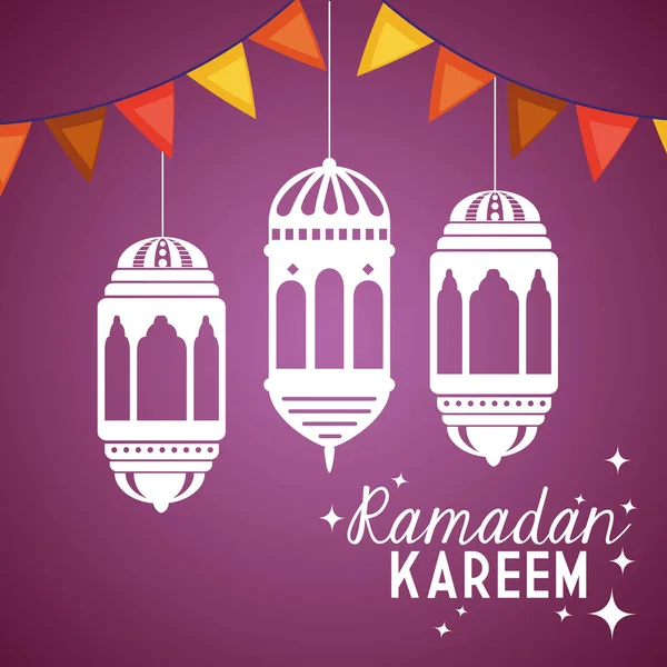 挂满灯笼和花环的ramadan Kareem海报 免版税图库矢量图片