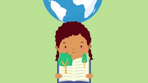 Světová kniha den oslavy s afro holčička a lesní stromy — Stock video